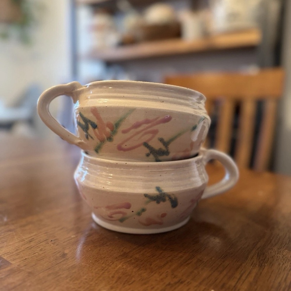 2 Vintage 1980’s Design Art Pottery Large Soup Mugs Handmade Signed 16 Oz